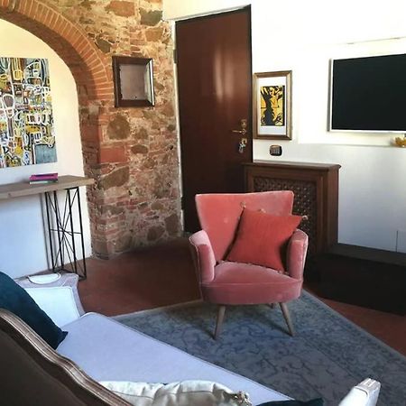 Apartamento La Dimora Di Kinzica Pisa Exterior foto